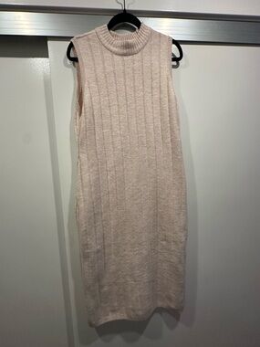 House of Harlow 1960 Sleeveless Ribbed Midi Dress in Light Beige
